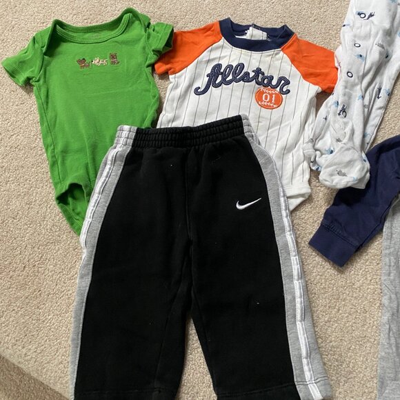 13 Piece Baby Boy Bundle  Sleepers  , Swaddle and First Christmas ! - Picture 4 of 10